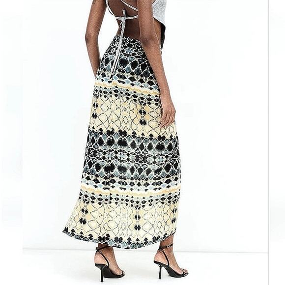 Zara Multicolor Printed Lightweight Tie Front High Slit Boho Midi Skirt Size M - Picture 1 of 8